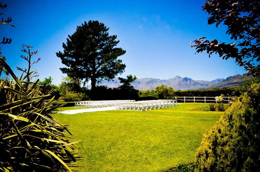 Lyngrove Wines & Guesthouse Stellenbosch Exterior foto